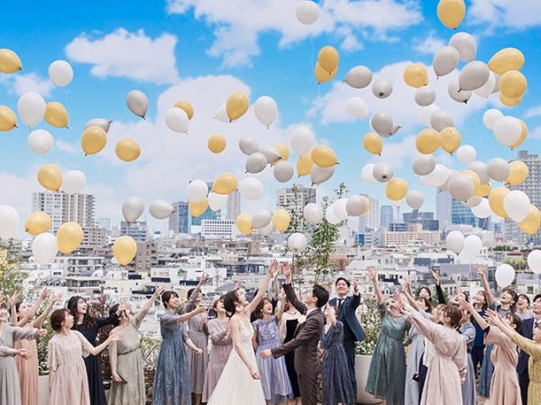 バルーンリリース演出です！バルーンを膨らますお仕事です♪