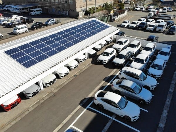 ZEECレジリエントカーポートタイプ　全景