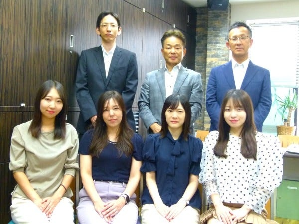 チームワーク力が強みの当店スタッフです！