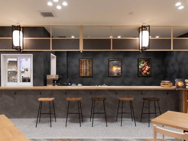 ホールスタッフ・スパイスカレー