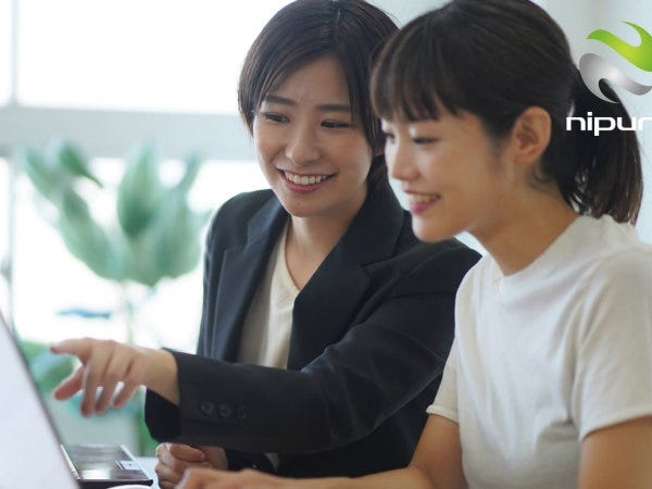 営業担当者が顧客との交渉などに注力できるように、社内で営業業務をサポートするお仕事です