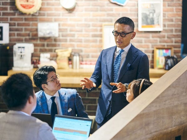 必要な知識は、OJT研修でイチから習得可能。少人数のチームで困ったことはいつでも先輩に質問できる環境のため、未経験の方もご安心くださいね。