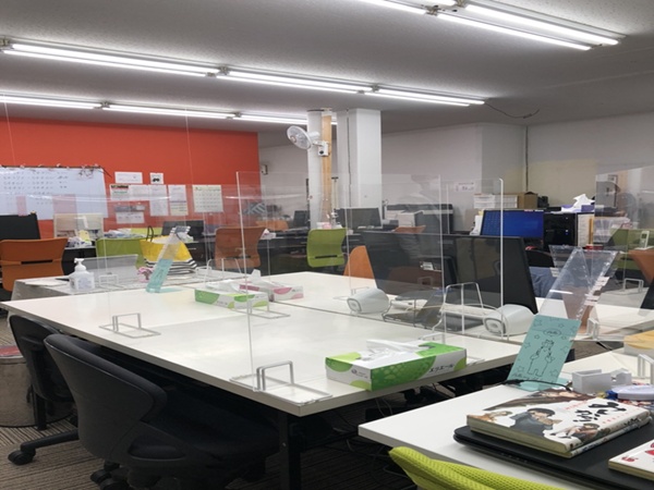 ステップワゴンの障がい者就労支援送迎スタッフ（普通自動車運転免許・AT限定可）