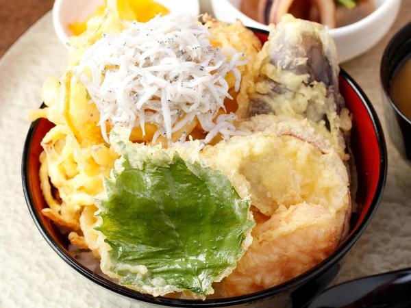 鎌倉市の居酒屋店長候補：店舗運営とマネジメント業務