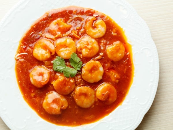 店長・マネージャー候補（ホールスタッフ）本格四川料理店でのサービス業務