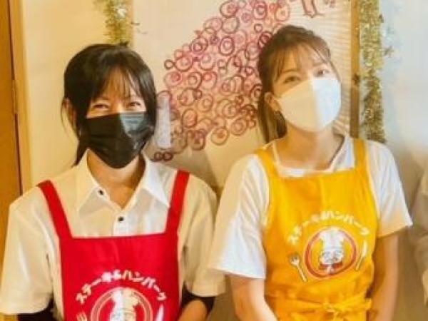 好待遇だけで高定着率なわけがない！しっかりとした受け入れ態勢、人気店を支える先輩スタッフが新人の味方！