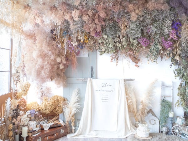 実際のスタジオ風景になります！完全プライベート空間で1組様ずつ丁寧に2人態勢で撮影にのぞみます！