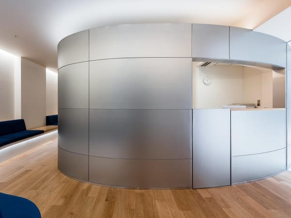 日曜開院の内科外来 医療事務スタッフ募集