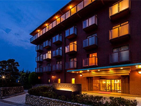 ホテルレストラン調理スタッフ（副料理長候補）募集