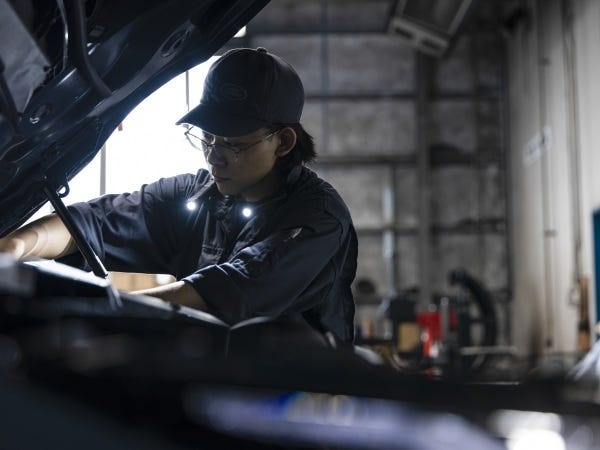 どんなご挨拶が、どんなお飲み物の出し方が、お客様に最も喜んでいただけるか。