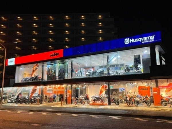 オートバイショップ販売アシスタント