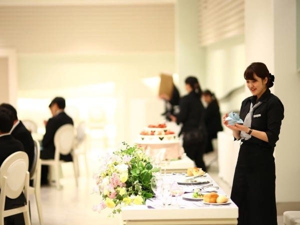 ウェディングサービススタッフ募集！未経験歓迎◎一生の思い出作りに貢献