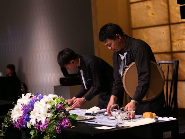 ウェディングサービススタッフ募集！未経験歓迎◎一生の思い出作りに貢献