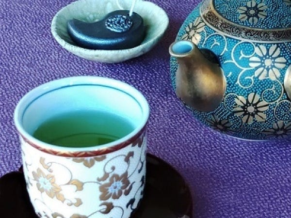 災いから身を守り身体健康を願う「鉄勾玉守（てつまがたままもり）」