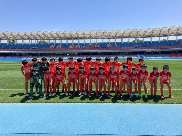 市大会決勝は川崎の聖地等々力競技場！とても貴重な経験です。コーチ陣もまだまだこの舞台は慣れません。。