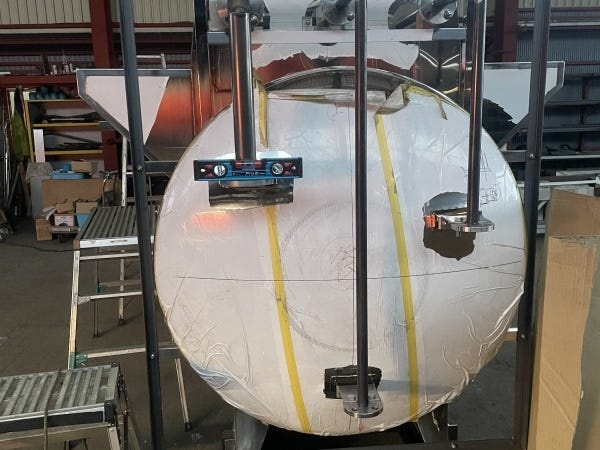 未経験歓迎！製缶スタッフ募集｜タンクローリーなどの製造