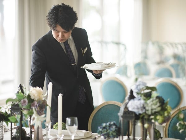 コンシェルジュ・結婚式場でのコンシェルジュ受付（年齢不問・学歴不問）