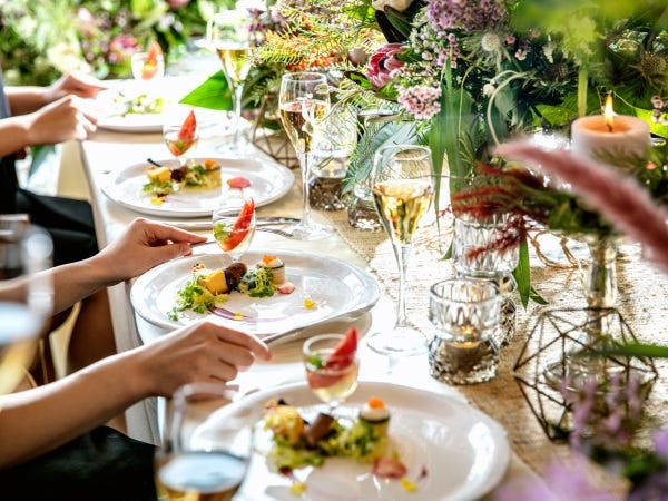 コンシェルジュ・結婚式場でのコンシェルジュ受付（年齢不問・学歴不問）