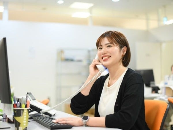 電話対応の様子です！