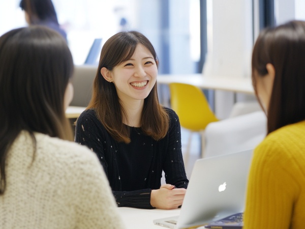 ITコンサルティング営業｜未経験歓迎｜自社アプリの提案