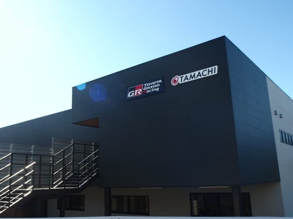 レーシングカー・航空宇宙部品の品質検査スタッフ（未経験可）