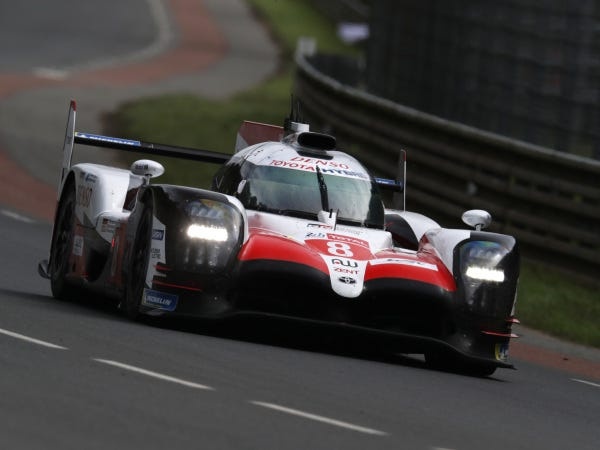 レーシングカー・航空宇宙部品の品質検査スタッフ（未経験可）