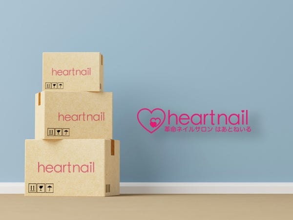 本社勤務で商品管理をしていただきます！他の会社では見られない他部署との連携があります！集団で何かをやりたい方はオススメ！