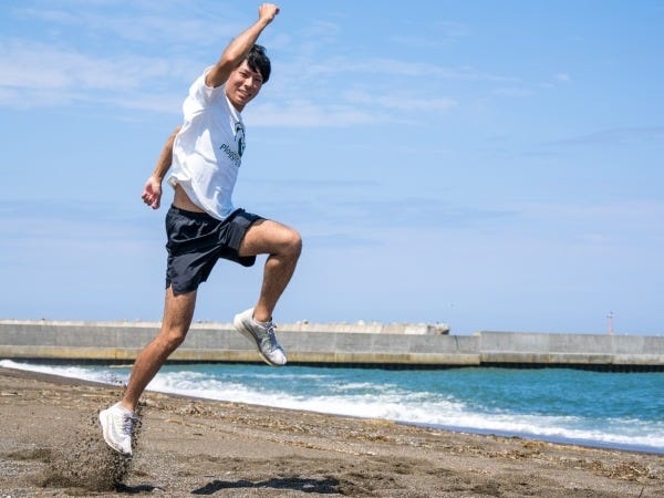 こちらは菅原隊員。すでに地域おこし協力隊として活躍する先輩たちと一緒に、江別市の魅力をさらに広めていくための活動を行います。