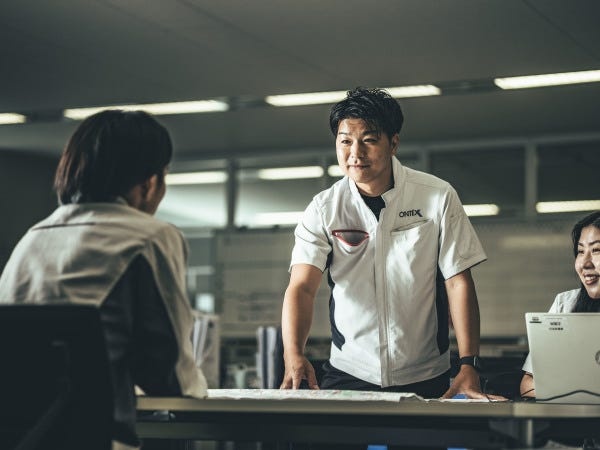 個人プレーではなくチームプレーをモットーに！全員が協力し合い、かつ良きライバルとしてお互いを高め合える環境があります！！