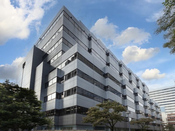 大門駅、御成門駅より徒歩5分です。