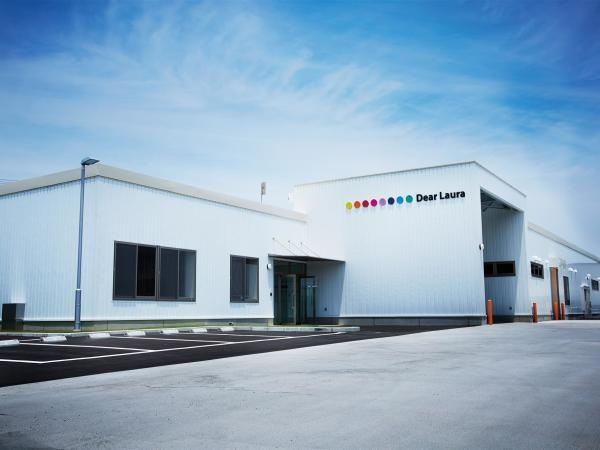 化粧品製造スタッフ