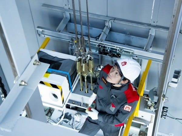 現場のメンテナンスエンジニアです。