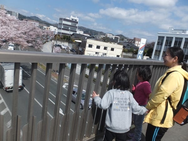 児童指導員・保育士・精神保健福祉士（複数店舗あり・高のいずれかの教員免許）