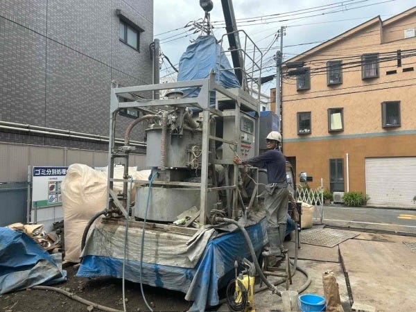 現場作業風景です。