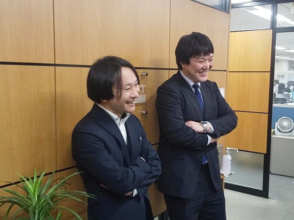 時には、新入社員のタイプに合わせて研修の担当者を交代することも。その人がどうしたら成長できるのかを、本気で考えて行動する会社です。