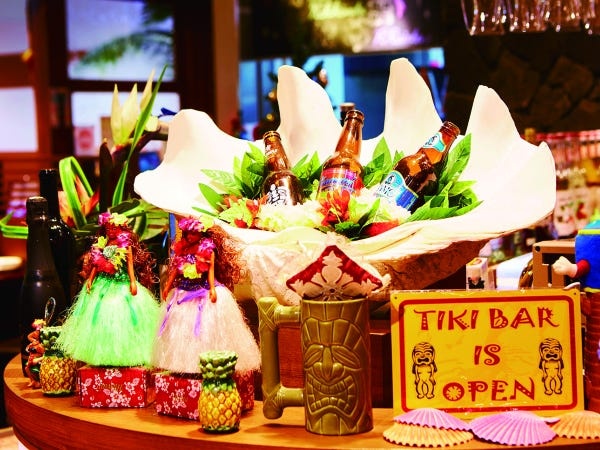 ハワイアンレストランの店舗スタッフ募集！未経験歓迎・連休取得可