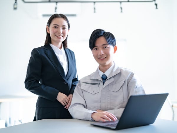 輸送管理事務スタッフ・夜間事務（社宅あり・簡単なPC操作スキル）