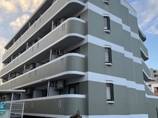 大型ドライバー・ダンプドライバー（ダンプ経験者優遇・社宅あり）