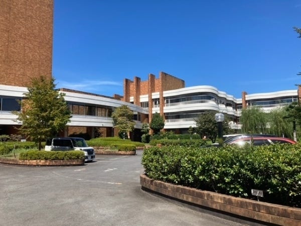 清掃・施設内の清掃スタッフ（子育てが落ち着いた方）