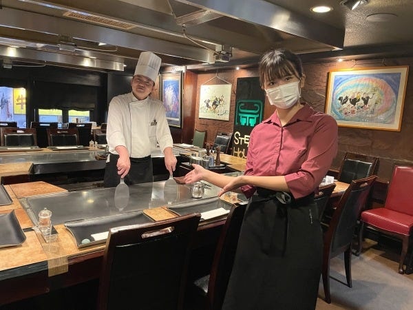 ようこそパンドラへ！新宿で50年。レトロで落ち着く空間です。あなたのご応募、心よりお待ちしております！