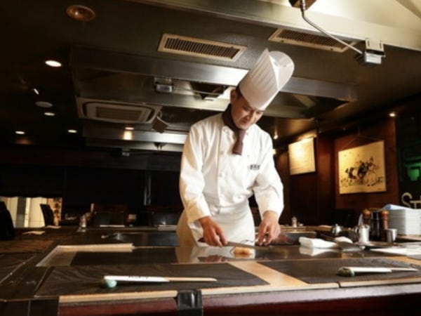 鉄板焼き・コックに興味がある方も、ぜひ一度働いてみませんか？就職・転職も歓迎です☆