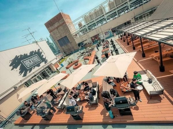 BACK YARD Brooklyn Park Yokohama（店舗）