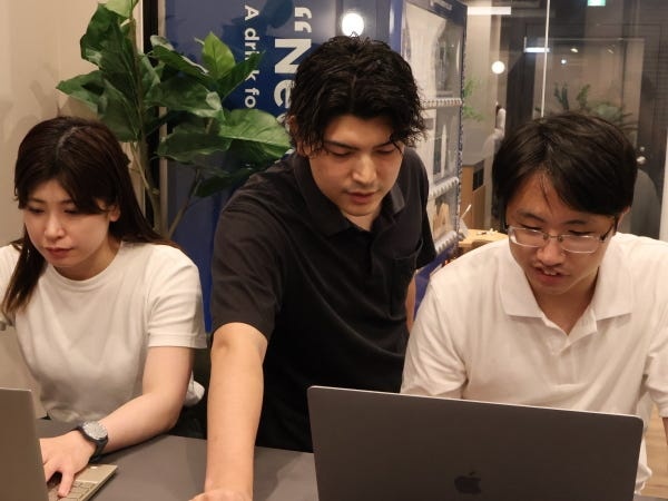 未経験の方は講師がしっかりと教えてくれます！