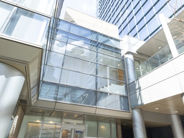 テラスに面したクリニックです。