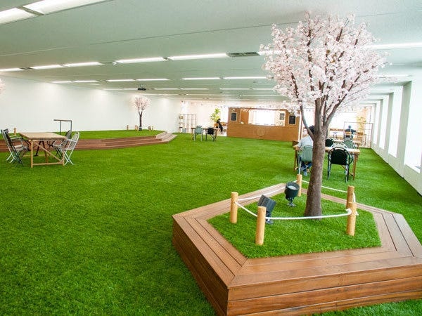 美容業界特化の求人メディアの求人作成・企業の魅力を引き出し出会いを生み出す求人作成事務・飲食店やアパレルなどの販売接客（美容師やネイリストなどの事務未経験者）