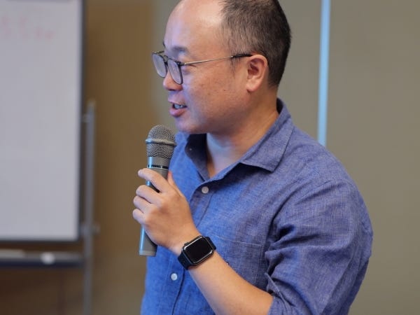 代表の寺本です。技術とお酒が大好きな九州男児です！メンバーが増えることを楽しみにしています！