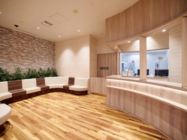 受付と待合スペースです。