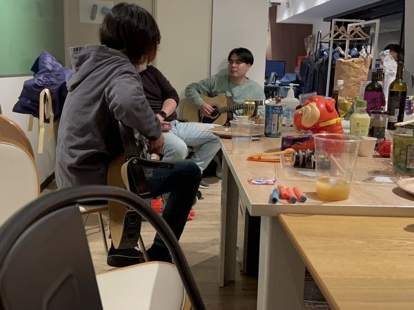 多趣味なメンバーが多く御仕事と両立しながら充実した毎日を過ごしています。