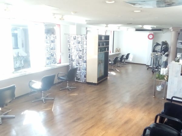 美容師（奨学金返還支援制度あり）/ お客様の魅力を引き出すクリエイティブな仕事