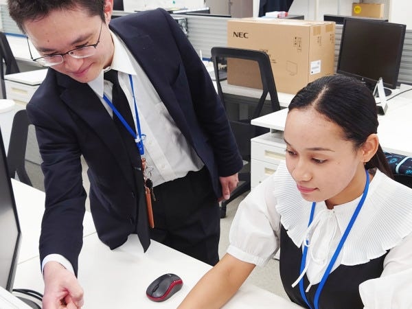 どこのお客様先に常駐になったとしても、サンアイの社員がいる環境ですのでご安心ください。